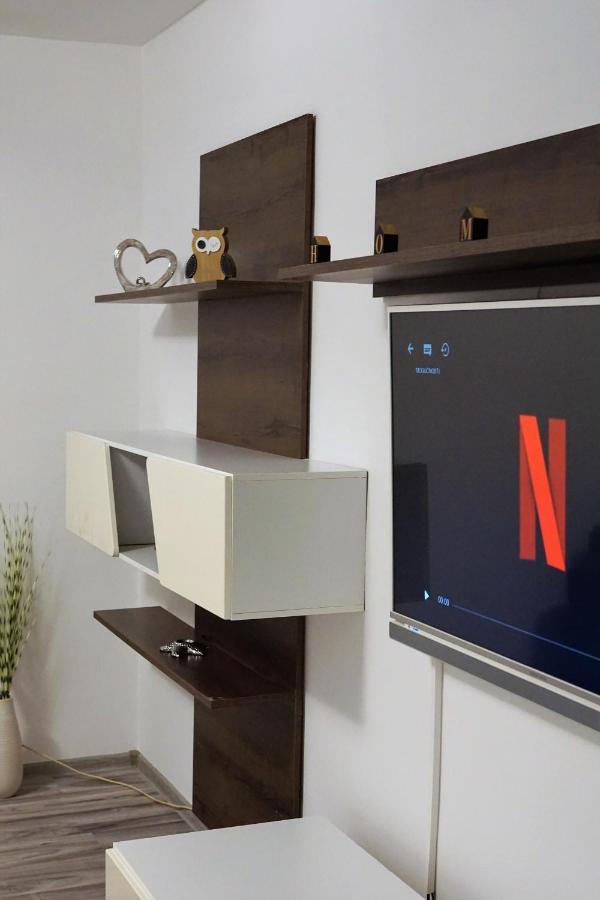 Apartman Smit Umag Ngoại thất bức ảnh