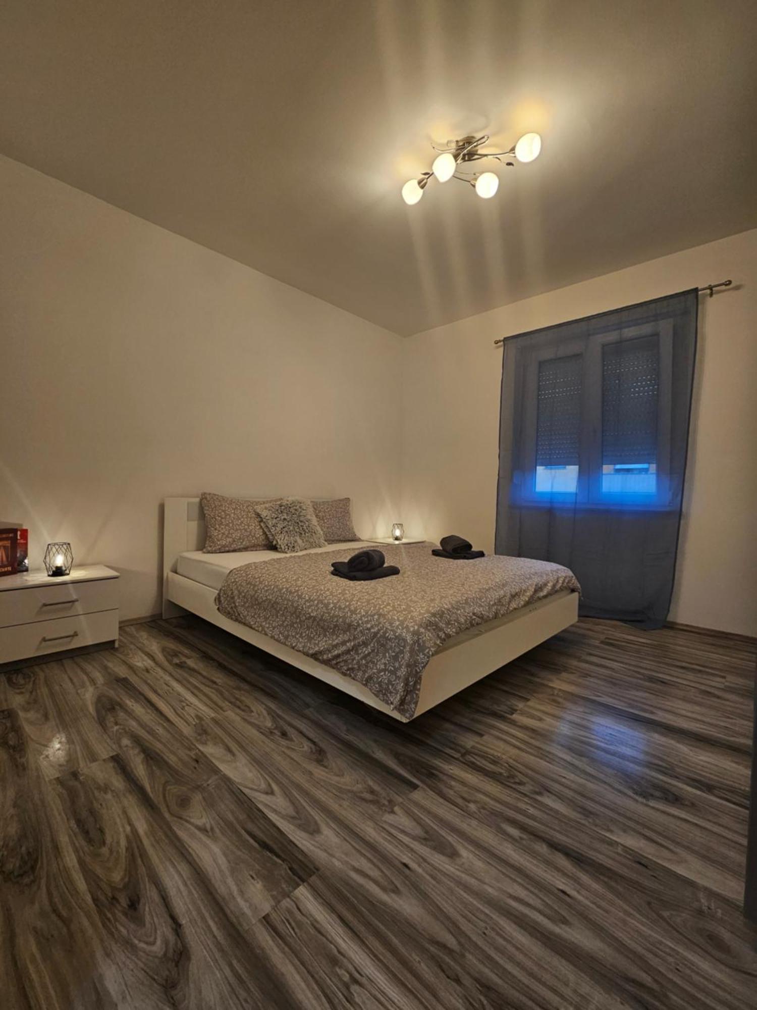 Apartman Smit Umag Ngoại thất bức ảnh